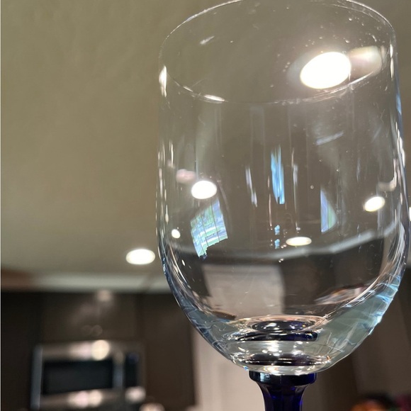 Vintage Crystal Cobalt Stem Wine Glasses - Picture 7 of 7